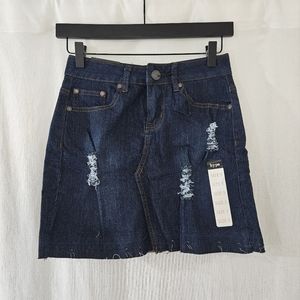 Hype Distressed Denim Skirt in Blue Dark Wash Women’s Size 3